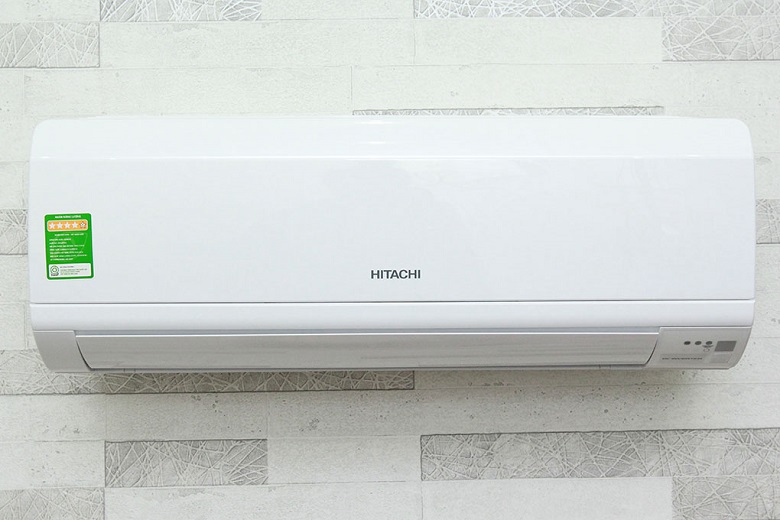 Máy lạnh Hitachi thiết kế đơn giản